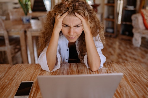 a woman attending her online cognitive behavioral therapy.